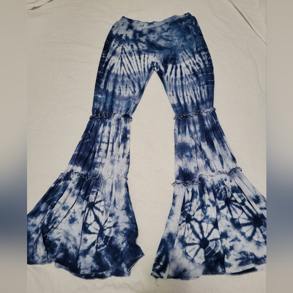 Kathmandu Imports Pants & Jumpsuits Kathmandu Imports One Size Fits Most Tiedye Bellbottoms
